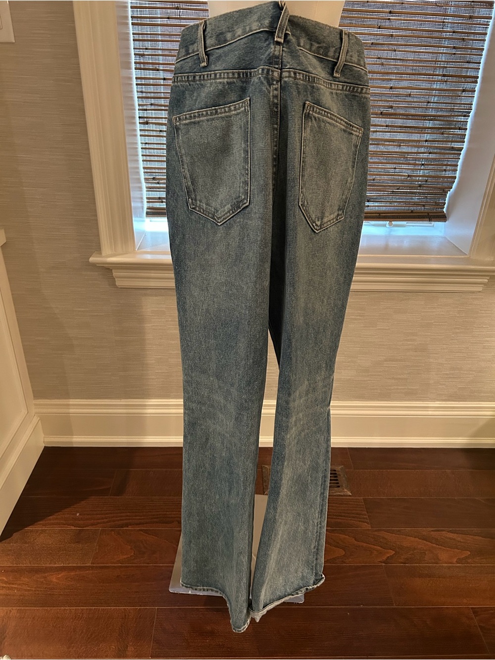 Nili Lotan Joan Jeans in Summer Wash.